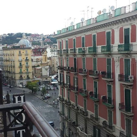 Una Casetta Al Centro Di Napoli 外观 照片